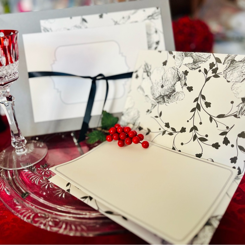 MARA-MI Collection- Elegant Black and White Floral Invitation Set
